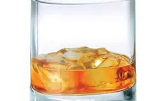 GLASSWARE TRINITY ROCK 1 b19811