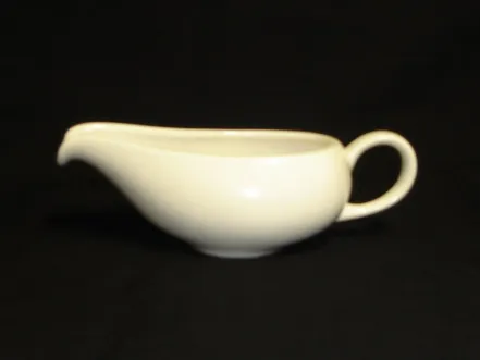 CHINAWARE SAUCE BOAT 1 e041_sauce_boat1