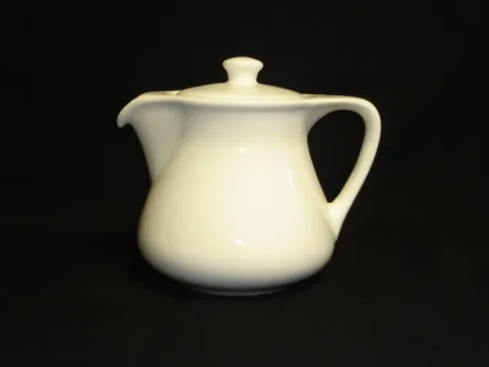 CHINAWARE COFFE POT WITH LID 1 e049_coffee_pot1