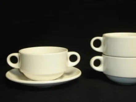 CHINAWARE SOUP CUP 1 e701_e034_soup_cupsaucer_small